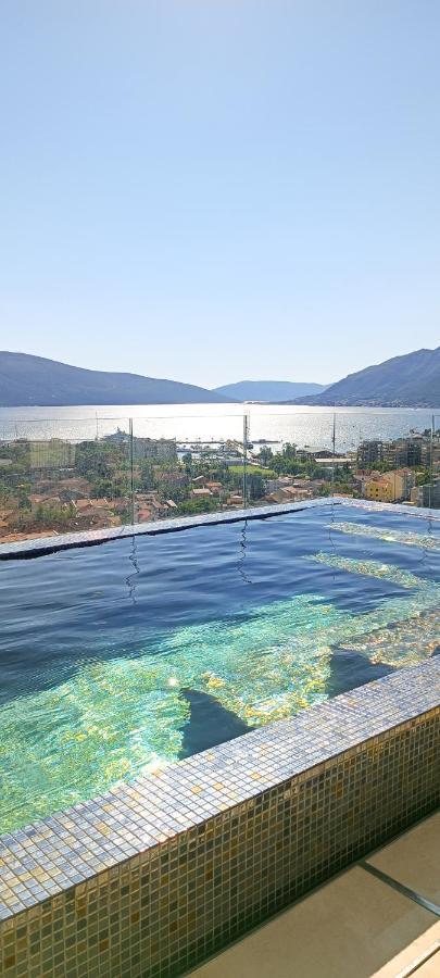 Eden apartments Tivat Exterior foto