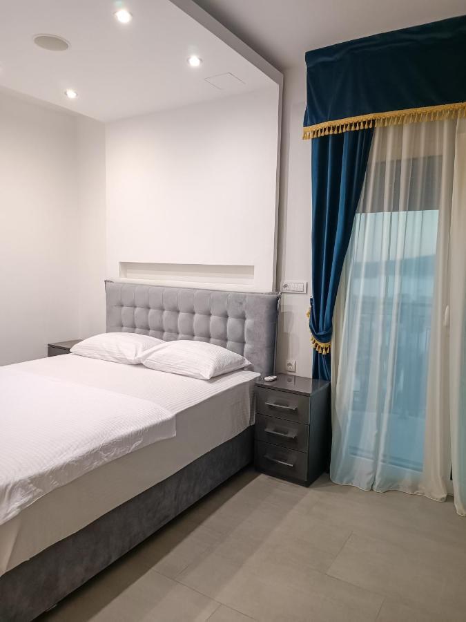 Eden apartments Tivat Exterior foto