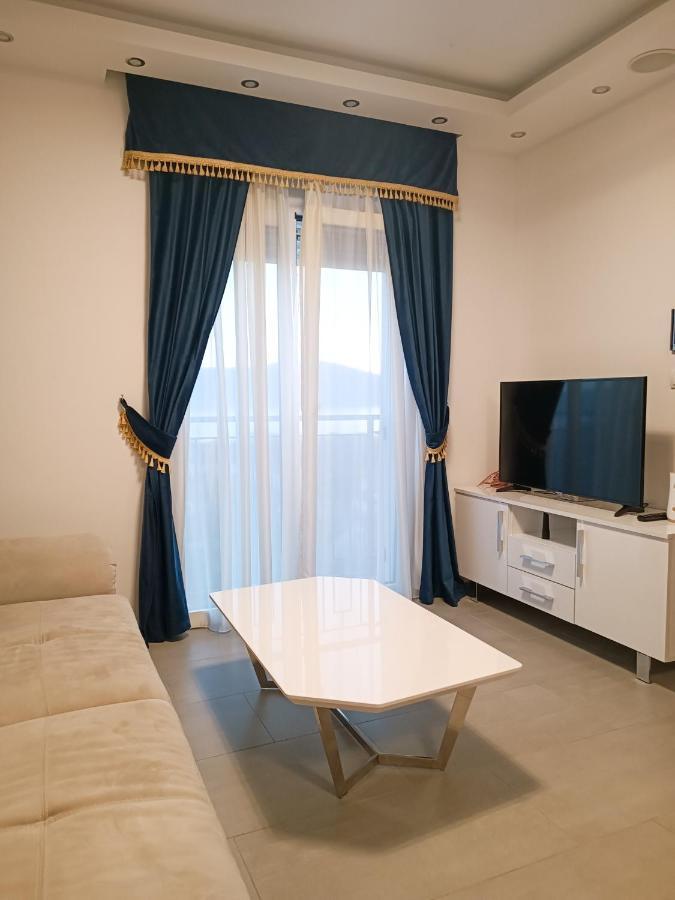 Eden apartments Tivat Exterior foto
