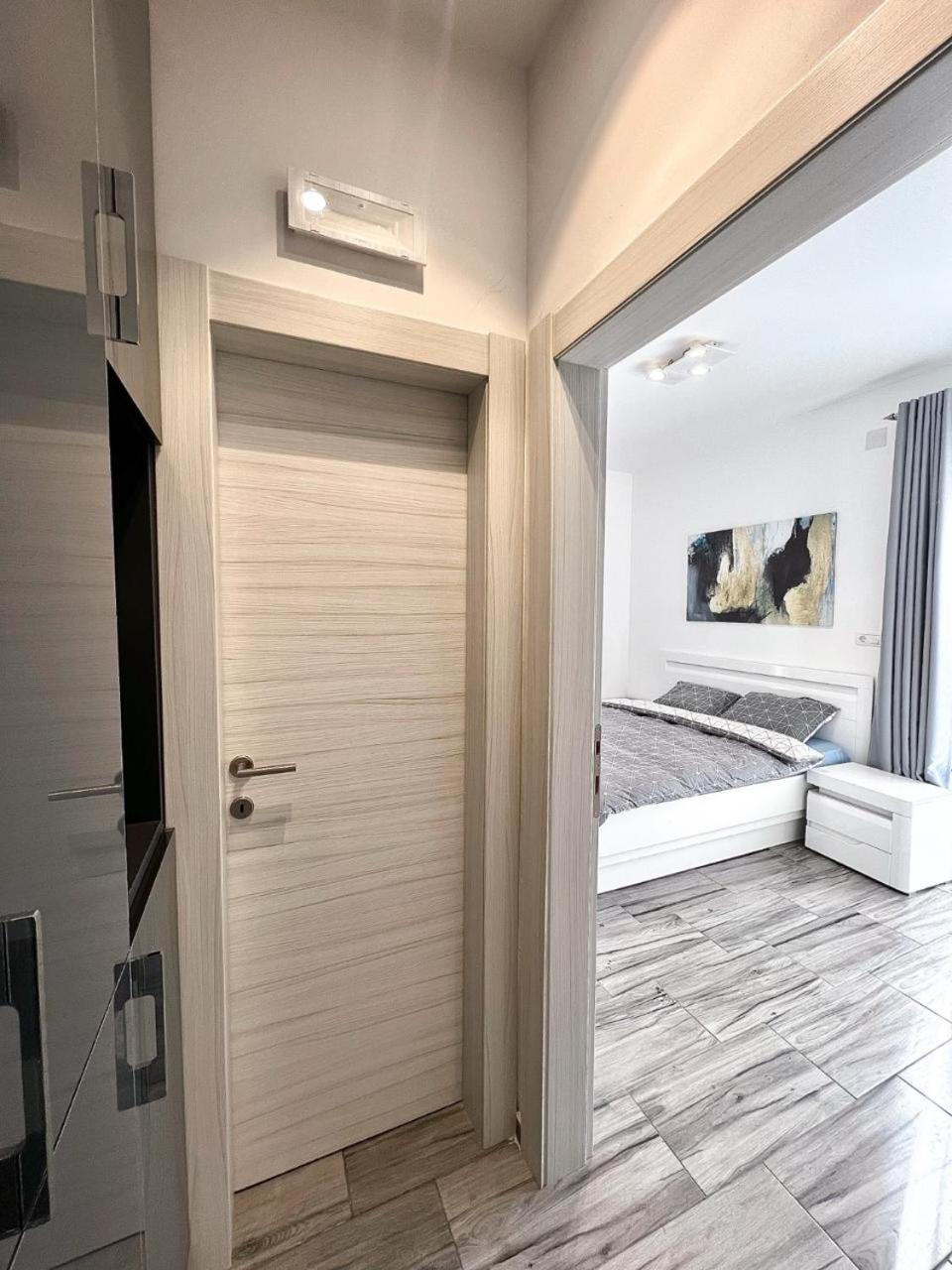 Eden apartments Tivat Zimmer foto
